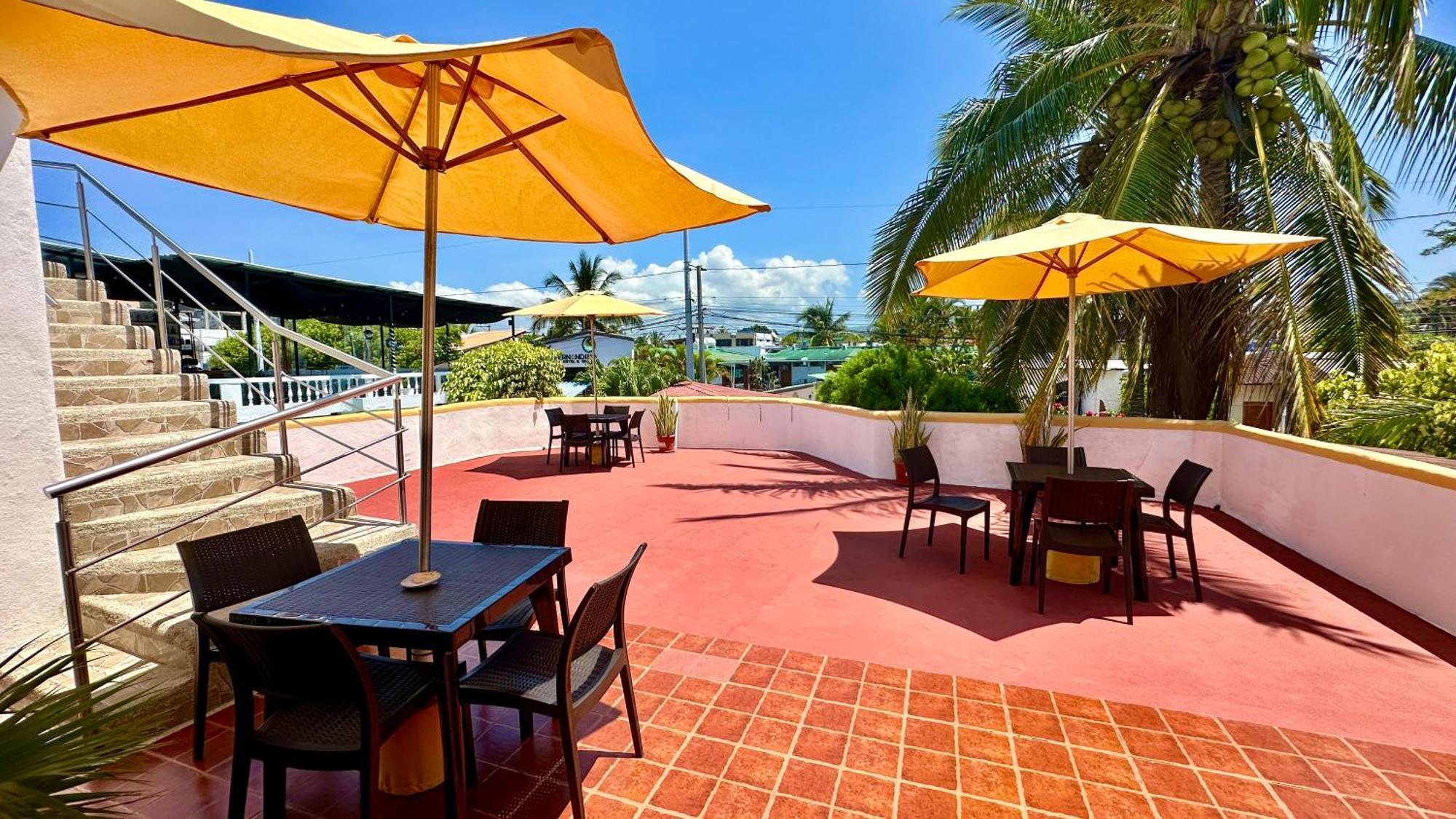 Hostal Suenos Silvestres Puerto Ayora  Dış mekan fotoğraf