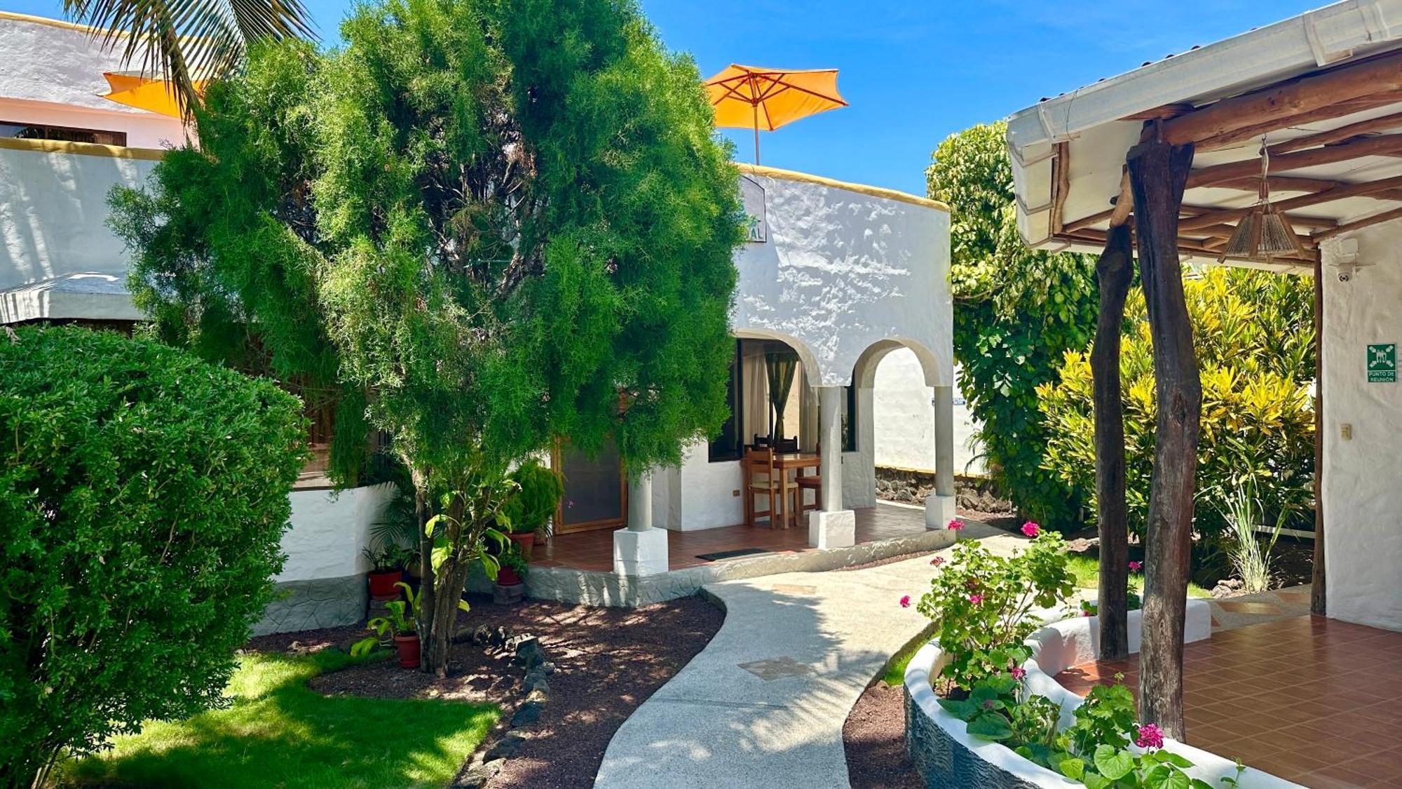 Hostal Suenos Silvestres Puerto Ayora  Dış mekan fotoğraf