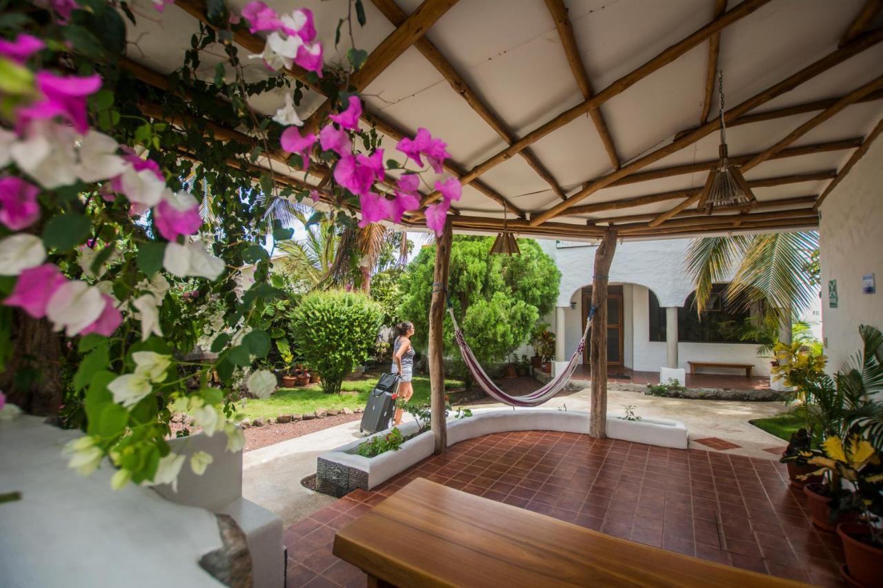 Hostal Suenos Silvestres Puerto Ayora  Dış mekan fotoğraf