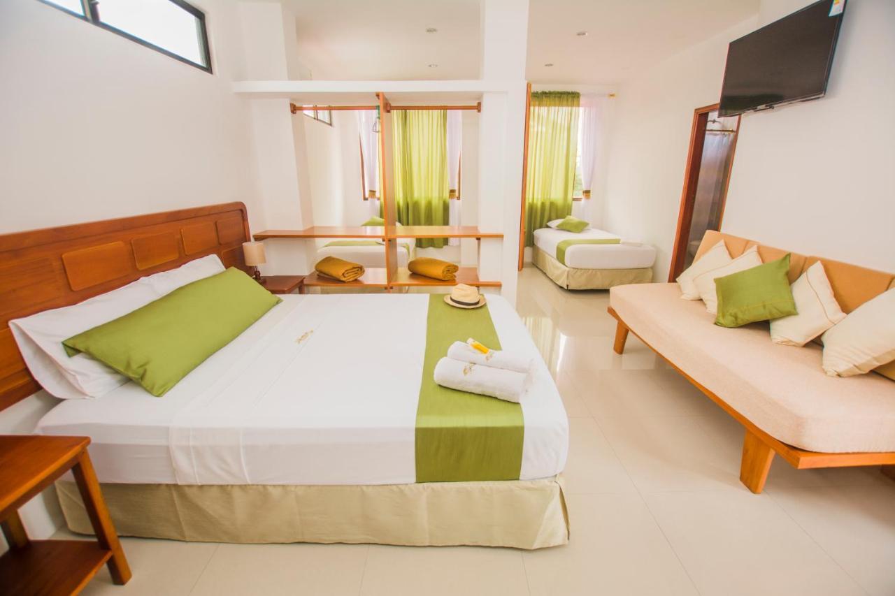 Hostal Suenos Silvestres Puerto Ayora  Dış mekan fotoğraf